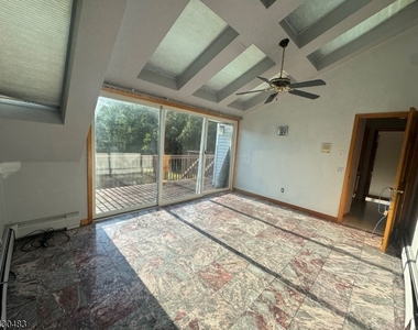 77 Taylortown Rd - Photo Thumbnail 19