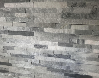 14 Wood Avenue - Photo Thumbnail 5