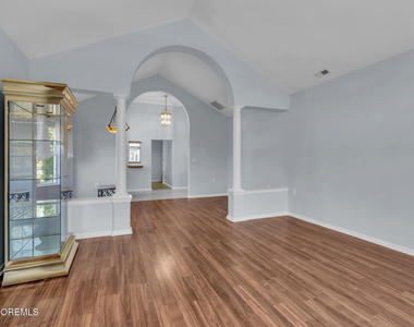 1 Evans Court - Photo Thumbnail 7