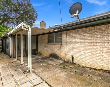 4908 Inverness Avenue - Photo Thumbnail 21