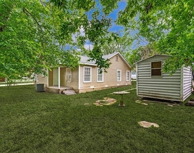 901 W Virginia Street - Photo Thumbnail 11