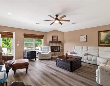 2129 Megan Creek Drive - Photo Thumbnail 17