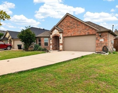 2129 Megan Creek Drive - Photo Thumbnail 2