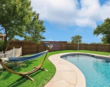 11604 Woodland Way - Photo Thumbnail 28
