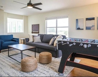 11604 Woodland Way - Photo Thumbnail 19