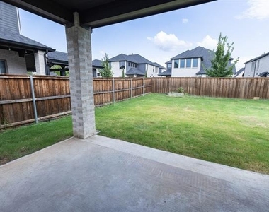 3609 Hollow Pine Drive - Photo Thumbnail 23