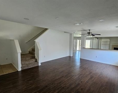 6416 Marvin Gardens - Photo Thumbnail 9
