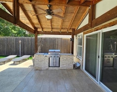 6416 Marvin Gardens - Photo Thumbnail 2