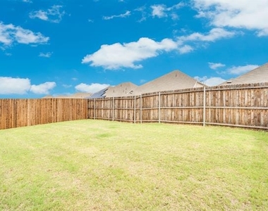 610 Hemingway Lane - Photo Thumbnail 17