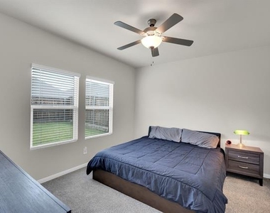610 Hemingway Lane - Photo Thumbnail 7
