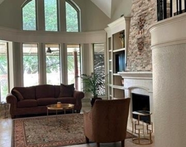 2045 Mason Drive - Photo Thumbnail 8