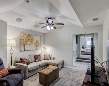 2045 Mason Drive - Photo Thumbnail 21
