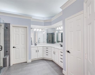 2045 Mason Drive - Photo Thumbnail 13