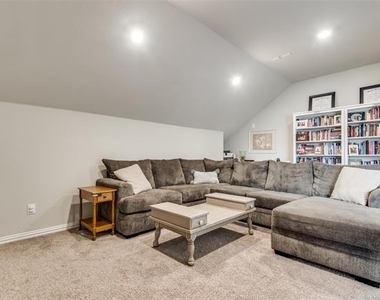 9759 Hickory Hill Road - Photo Thumbnail 22