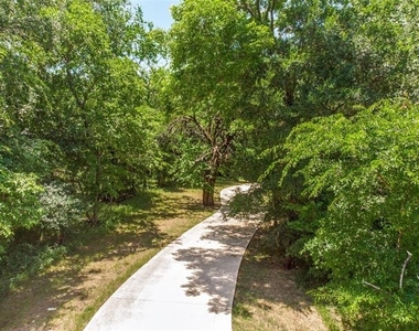 9759 Hickory Hill Road - Photo Thumbnail 35