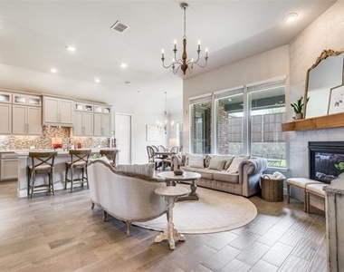 9759 Hickory Hill Road - Photo Thumbnail 5