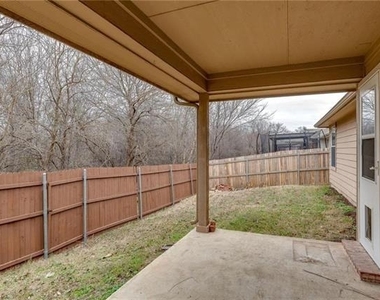 708 Creekside Drive - Photo Thumbnail 18