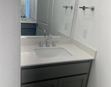 4512 Ward Street - Photo Thumbnail 23
