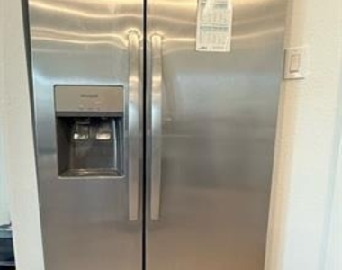 2109 Brownwood Street - Photo Thumbnail 15