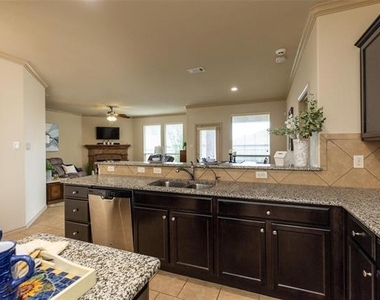 509 Vidalia Court - Photo Thumbnail 5