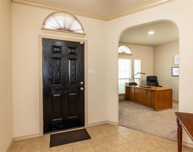 509 Vidalia Court - Photo Thumbnail 2