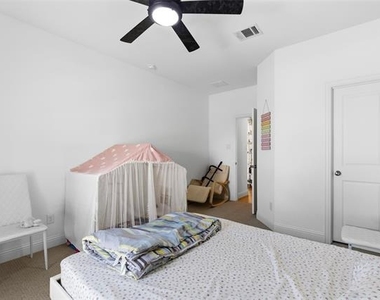 5101 Sailcloth Street - Photo Thumbnail 13