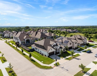 5101 Sailcloth Street - Photo Thumbnail 29