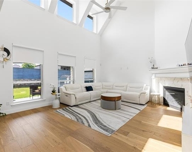 5101 Sailcloth Street - Photo Thumbnail 4