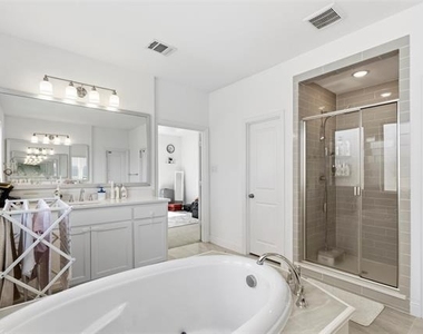 5101 Sailcloth Street - Photo Thumbnail 18