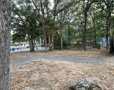 137 Oak Haven Drive - Photo Thumbnail 7