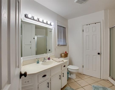 137 Oak Haven Drive - Photo Thumbnail 24