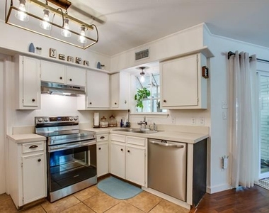 137 Oak Haven Drive - Photo Thumbnail 16