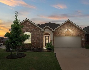1736 Da Vinci Drive - Photo Thumbnail 2