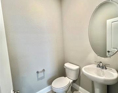 1409 Winters Way - Photo Thumbnail 19