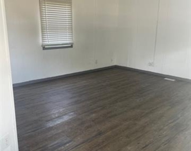 120 Cunningham Boulevard - Photo Thumbnail 1