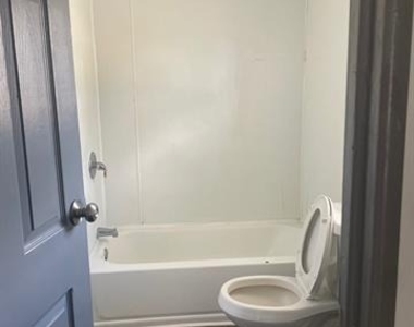 120 Cunningham Boulevard - Photo Thumbnail 2