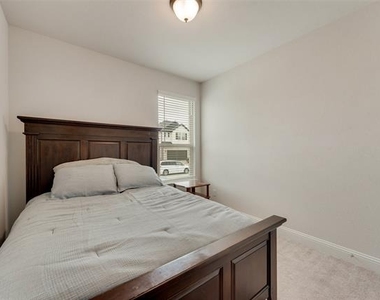 3314 Mattie Grey Lane - Photo Thumbnail 12