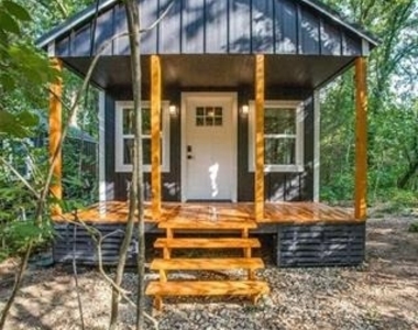 122 Allen Street - Photo Thumbnail 8