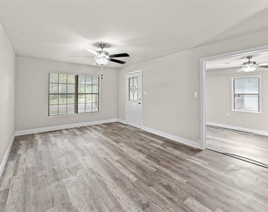 5860 Tracyne Drive - Photo Thumbnail 1