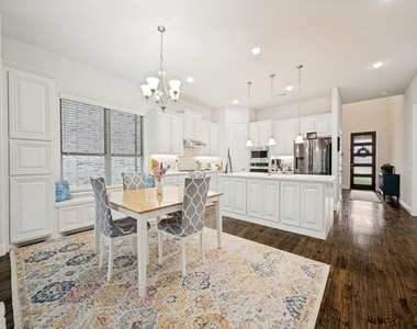 16601 Highland Drive - Photo Thumbnail 8