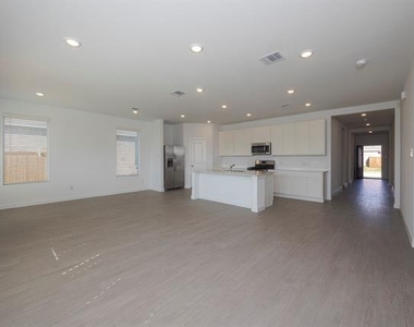 2220 Pommel Lane - Photo Thumbnail 22
