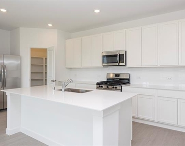 2220 Pommel Lane - Photo Thumbnail 26
