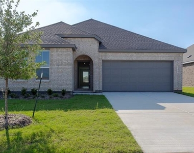 2220 Pommel Lane - Photo Thumbnail 1