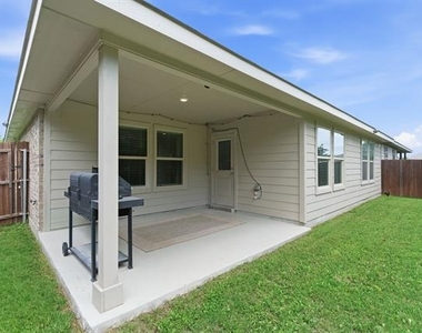 16308 Caledonia Court - Photo Thumbnail 34
