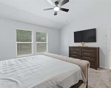 16308 Caledonia Court - Photo Thumbnail 25