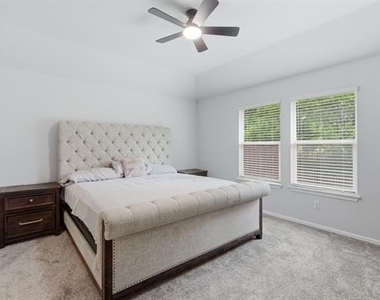 16308 Caledonia Court - Photo Thumbnail 24