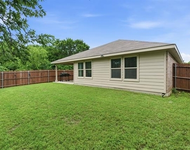 16308 Caledonia Court - Photo Thumbnail 37