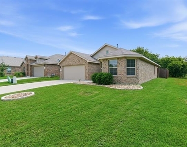 16308 Caledonia Court - Photo Thumbnail 4