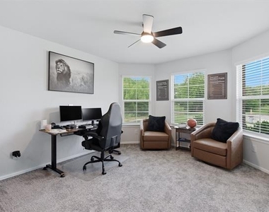 16308 Caledonia Court - Photo Thumbnail 19