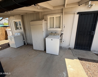 2336 N 10th Street - Photo Thumbnail 12